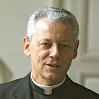 Mgr-Eric-Aumonier